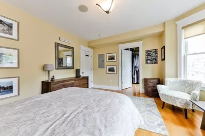 27 Elm St #2, Boston, MA 02122 - Photo 13