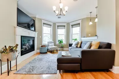 27 Elm St #2, Boston, MA 02122 - Photo 3
