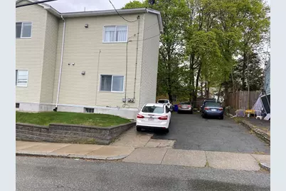 133 Walnut St #2, Malden, MA 02148 - Photo 9