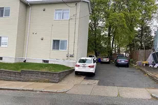 133 Walnut St, Malden, MA 02148 - Photo 9