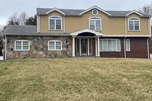 243 Weatherbee Dr, Westwood, MA 02090 - Photo 3