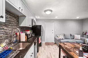 35 Montvale Ave, Woburn, MA 01801 - Photo 5