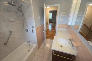 40 Lake St, Winchester, MA 01890 - Photo 15