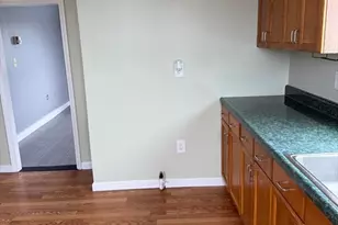 34 Florence St, Somerville, MA 02145 - Photo 5