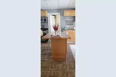 83 Kaposia St #83, Newton, MA 02466 - Photo 3