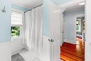 548 Elm St, Dartmouth, MA 02748 - Photo 15