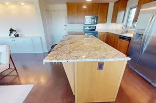 10 Hammond Pond Pkwy, Newton, MA 02467 - Photo 15