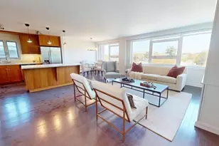 10 Hammond Pond Pkwy, Newton, MA 02467 - Photo 3