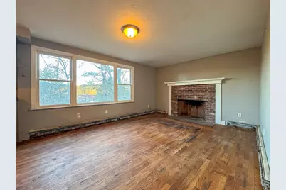 111 Snow St, Hanson, MA 02341 - Photo 7