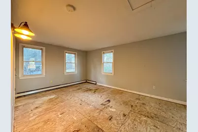 111 Snow St, Hanson, MA 02341 - Photo 15