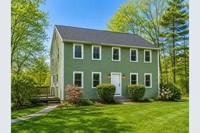 111 Snow St, Hanson, MA 02341 - Photo 3