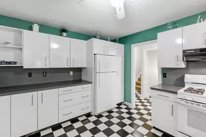 36 Fanning Ave, Dracut, MA 01826 - Photo 9