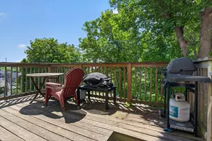 433 E 6th St, Boston, MA 02127 - Photo 17
