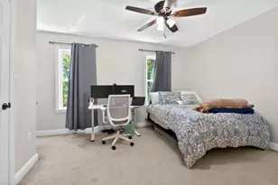 433 E 6th St, Boston, MA 02127 - Photo 9