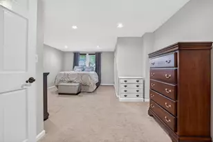 433 E 6th St, Boston, MA 02127 - Photo 15