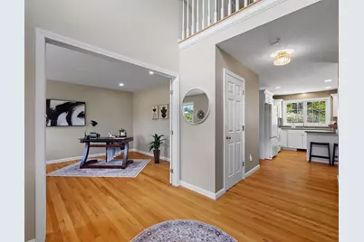 28 Bradford Circle, Hudson, NH 03051 - Photo 3