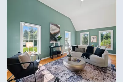 28 Bradford Circle, Hudson, NH 03051 - Photo 13