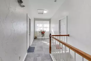 425 Main St, Hudson, MA 01749 - Photo 5