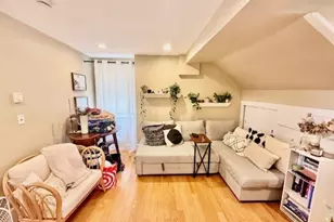 2 Derne, Boston, MA 02114 - Photo 5