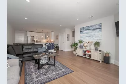 45 L Street #28, Boston, MA 02127 - Photo 3