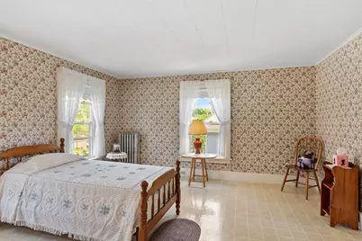 93 Chapin St, Southbridge, MA 01550 - Photo 7