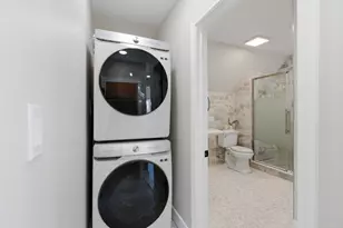 15 S Fairview St, Boston, MA 02131 - Photo 31