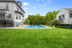 15 S Fairview St, Boston, MA 02131 - Photo 39