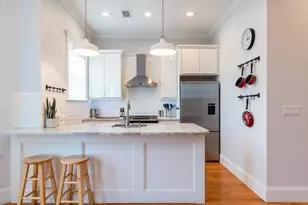 9 Everett Ave, Boston, MA 02125 - Photo 5