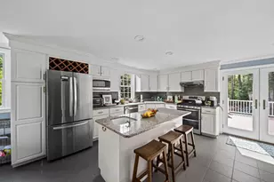 112 Flint Locke Dr, Duxbury, MA 02332 - Photo 3