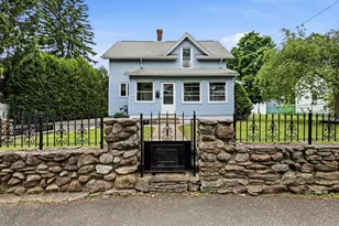 27 Stebbins St, Ludlow, MA 01056 - Photo 1
