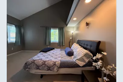 136 Algonquin Trl #136, Ashland, MA 01721 - Photo 15