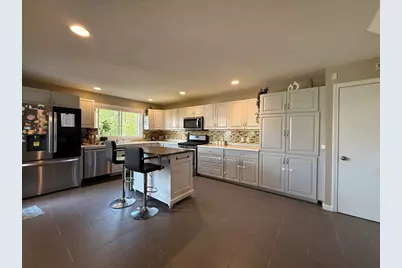 136 Algonquin Trl #136, Ashland, MA 01721 - Photo 7