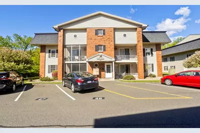 41 W Summit St #41, South Hadley, MA 01075 - Photo 3