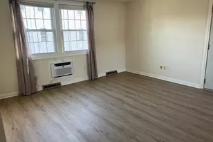 7 Montvale St, Boston, MA 02131 - Photo 3