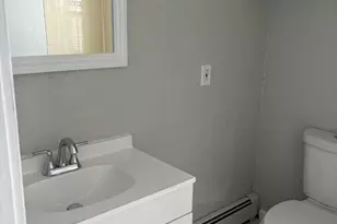 27 Warren Ave, Malden, MA 02148 - Photo 15