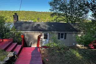 8 Julia Ann Dr, Holland, MA 01521 - Photo 3