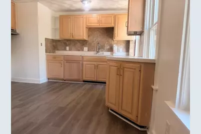 416 Middleboro Ave #1, Taunton, MA 02718 - Photo 3