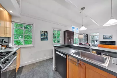 34 Foster Street #34, Cambridge, MA 02138 - Photo 15