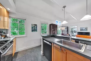 34 Foster St, Cambridge, MA 02138 - Photo 15