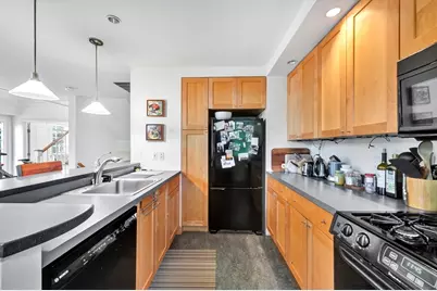 34 Foster Street #34, Cambridge, MA 02138 - Photo 13