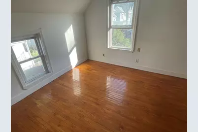 7 Henderson St, Somerville, MA 02145 - Photo 17