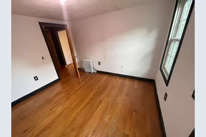 7 Henderson St, Somerville, MA 02145 - Photo 9