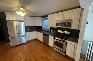 7 Henderson St, Somerville, MA 02145 - Photo 3