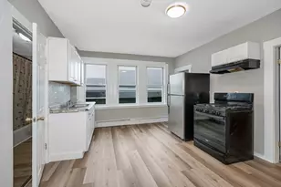 50 1/2 Common St, Lawrence, MA 01840 - Photo 3