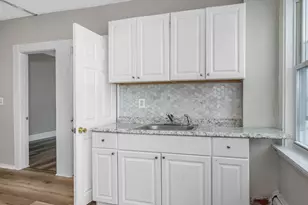 50 1/2 Common St, Lawrence, MA 01840 - Photo 15