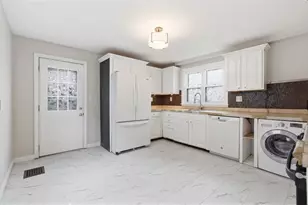 186 West St, Malden, MA 02148 - Photo 15