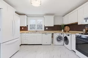186 West St, Malden, MA 02148 - Photo 17