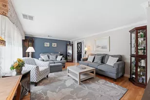 878 Springfield St, Agawam, MA 01030 - Photo 15