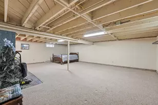 878 Springfield St, Agawam, MA 01030 - Photo 27
