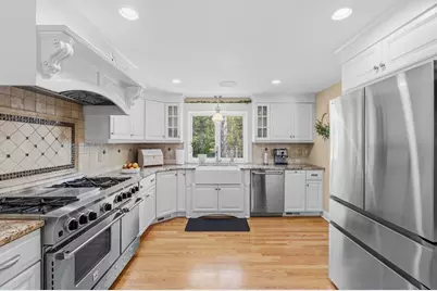61 Montgomery, Lakeville, MA 02347 - Photo 25